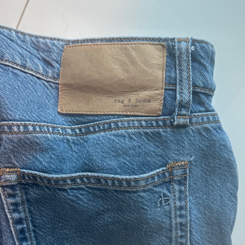 Rag & Bone Logan Low-Rise Wide Leg Jeans - Picture 5 of 7